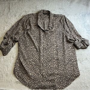 Tan Leopard Print Button-Up Blouse apt. 9 size xL